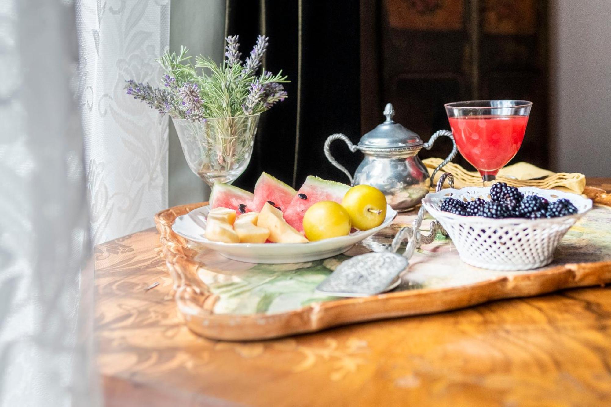 Villa Clodia Relais Manziana ภายนอก รูปภาพ