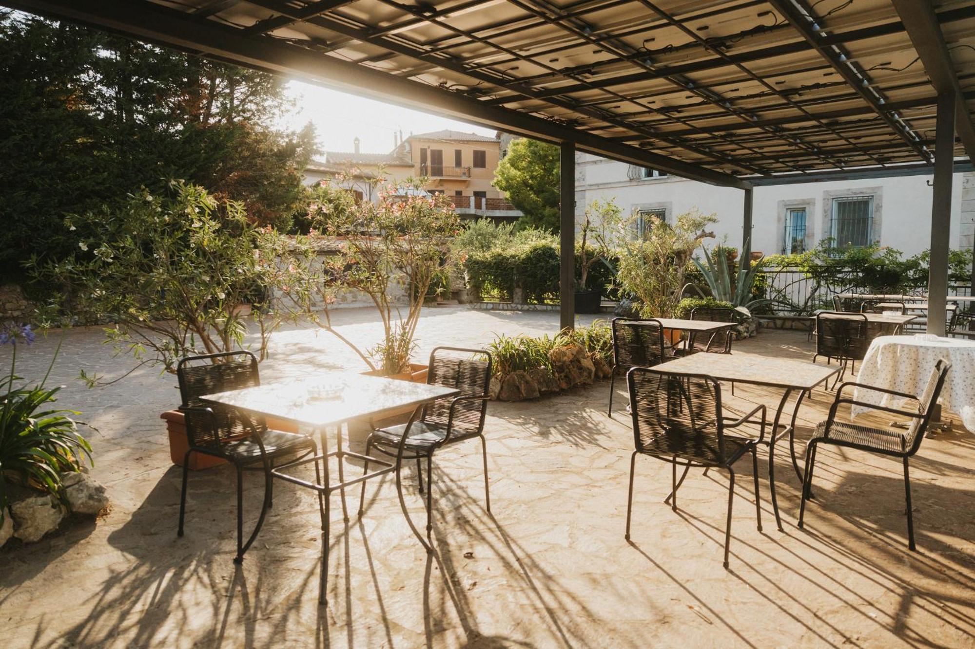 Villa Clodia Relais Manziana ภายนอก รูปภาพ